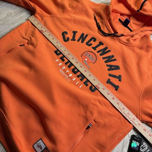 Cincinnati Bengals Throwback Helmet Logo Hoodie Men’s XL Orange NFL Ultra NWT - Picture 9 of 11